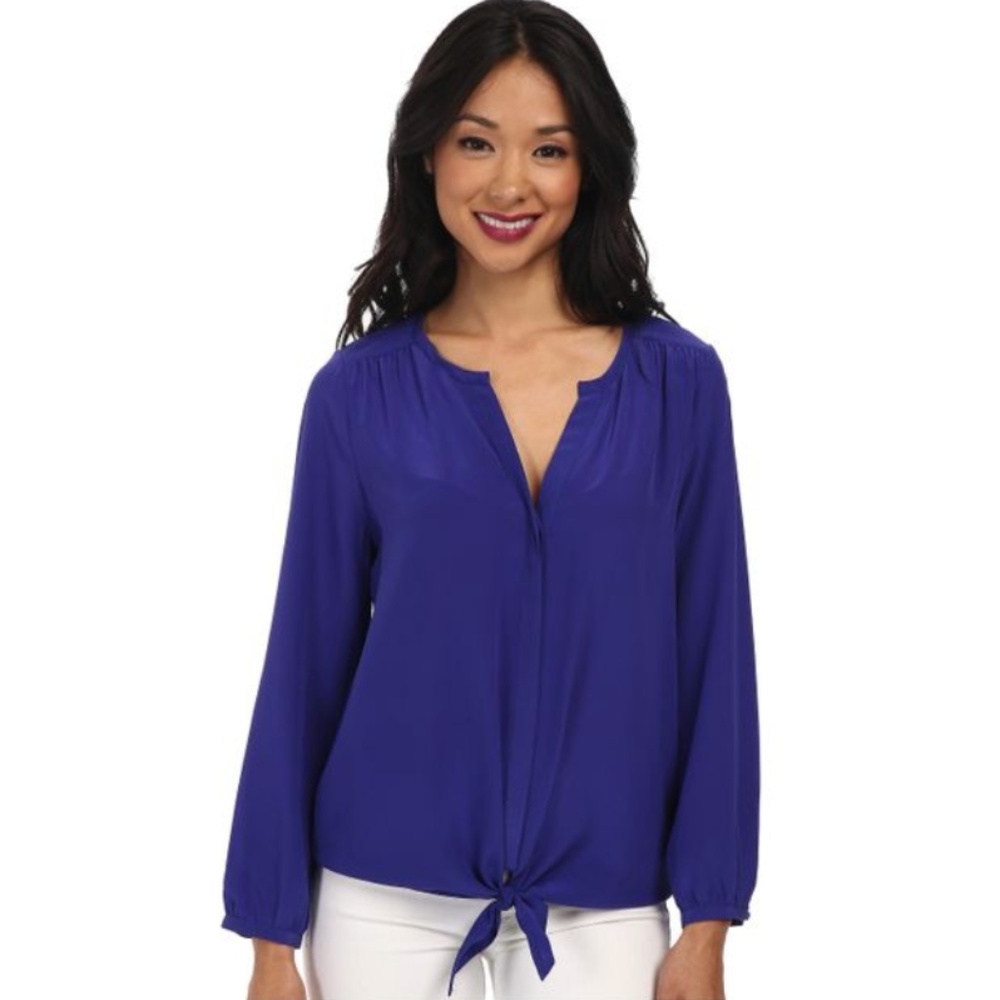 Joie De Lara 100% silk Blue V-Neck Longsleeved Top